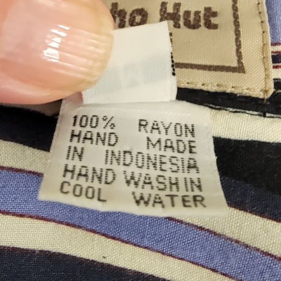 Aloha Hut Hawaii Hawaiian Shirt Medium w Surfboards - Picture 3 of 6